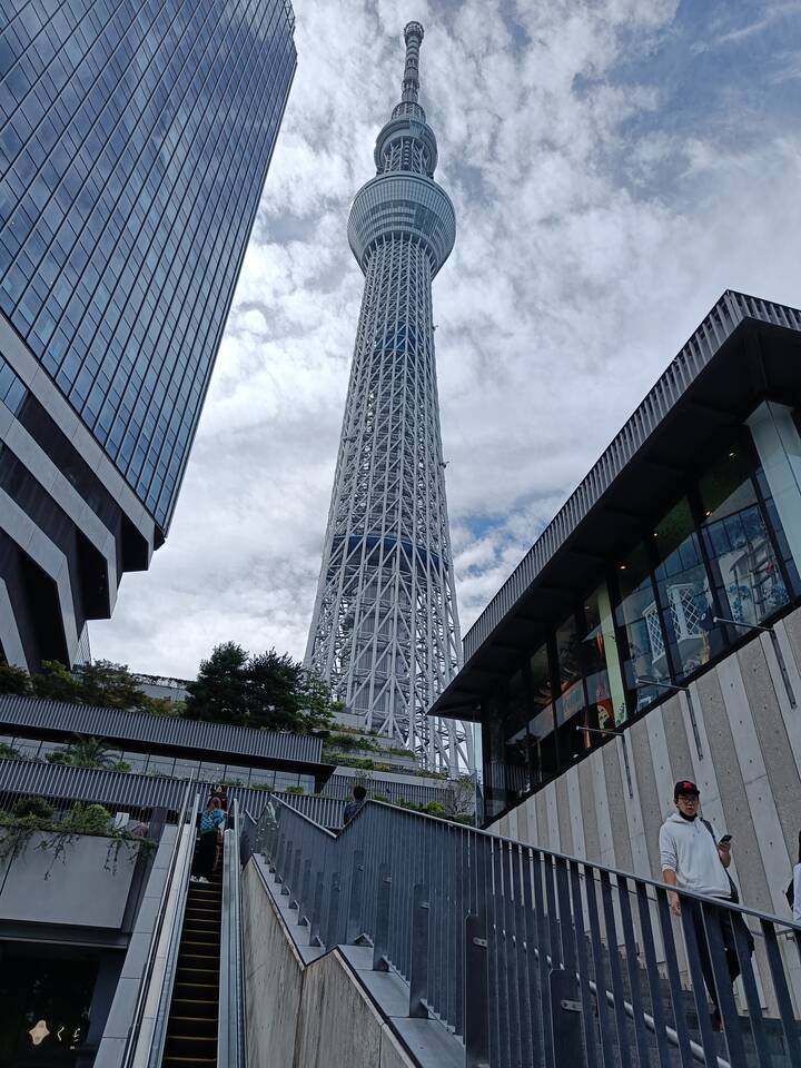 skytree outside